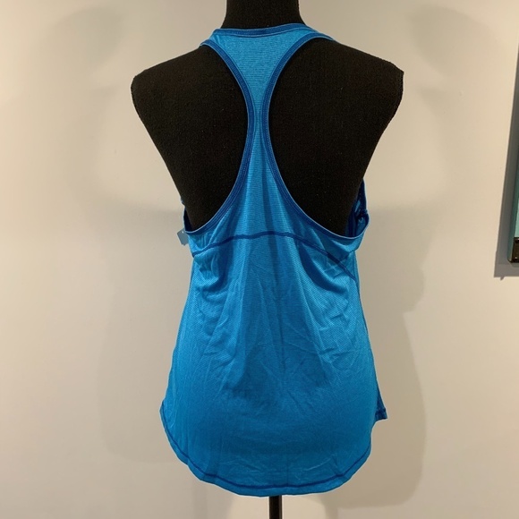 Z by Zella Tiny Tech Tank in Blue Stripes - Picture 3 of 6